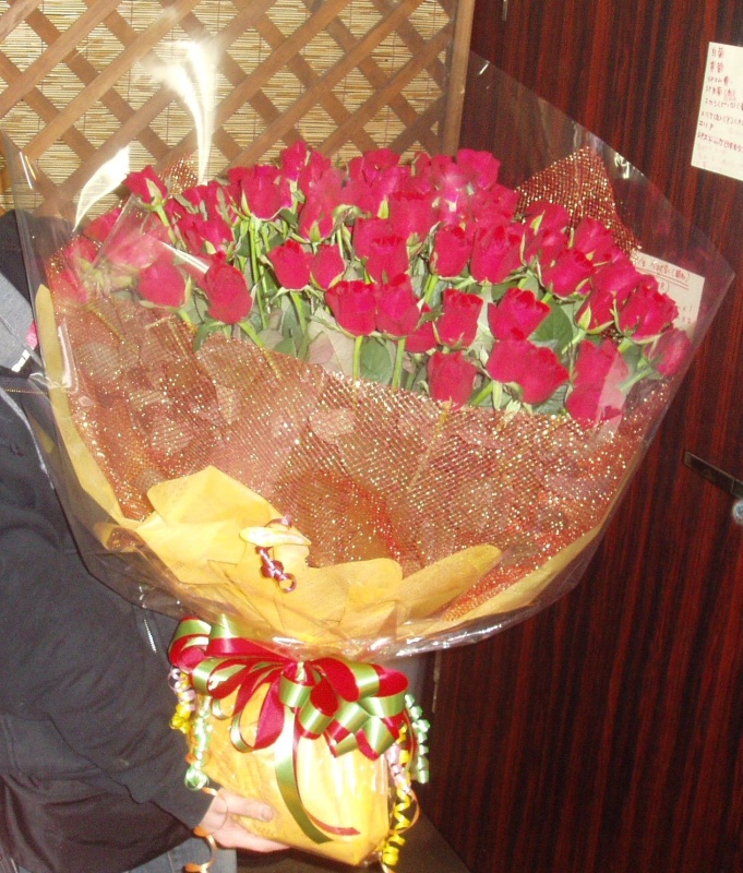 勝負!真紅の薔薇づくし