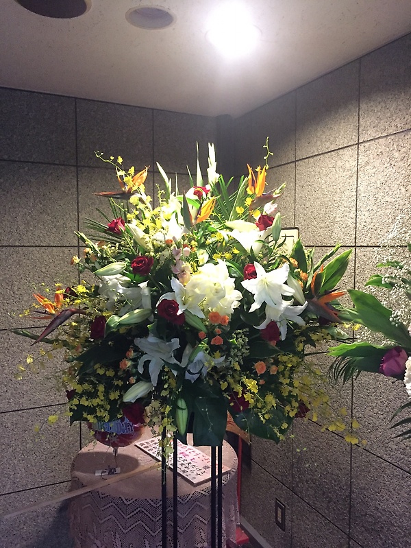 祝*豪華におまかせフラワースタンド1段